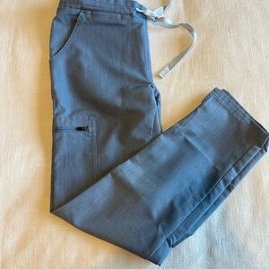 Women’s FIGS scrub bottoms